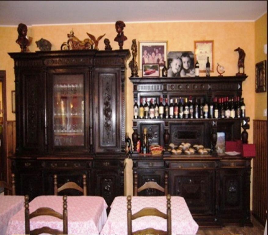 Hotel La Solitaria Carlazzo Bagian luar foto