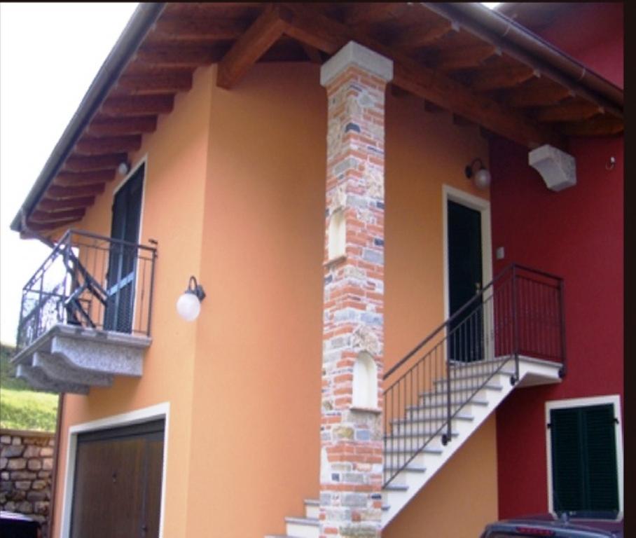 Hotel La Solitaria Carlazzo Bagian luar foto